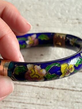 Classic Blue Cloisonné Floral Bangle Bracelet 7 inches